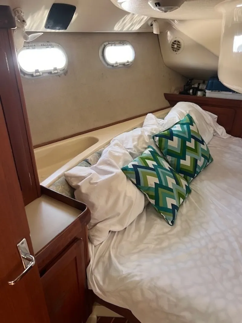 Slide: The Image of Hunter 430 1997 - 6044388