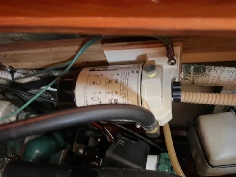 Slide: The Image of Hunter 430 1997 - 6044398