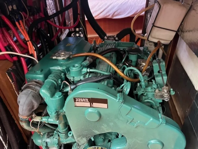 Slide: The Image of Hunter 430 1997 - 6044403