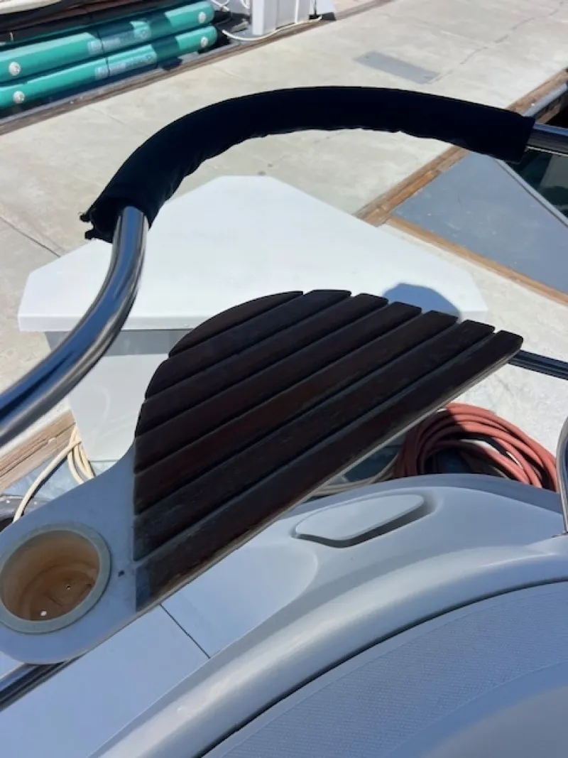 Slide: The Image of Hunter 430 1997 - 6044366