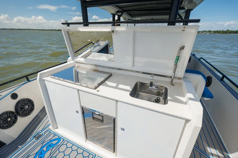 Slide: The Image of 2019 Axopar 37 Sun Top - 6044563