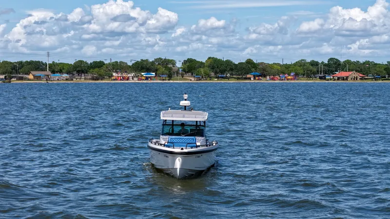 Slide: The Image of 2019 Axopar 37 Sun Top - 6044573