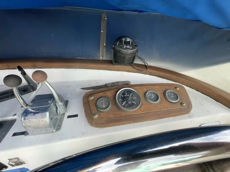 Slide: The Image of Albin 36 Trawler 1979 - 6045250