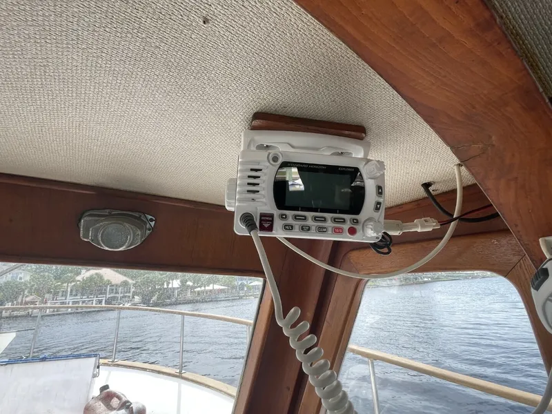 Slide: The Image of Albin 36 Trawler 1979 - 6045228