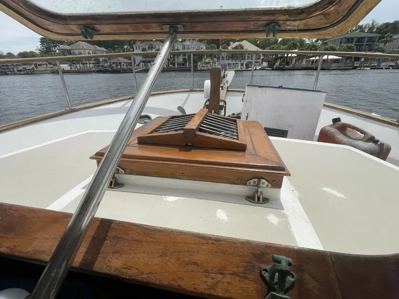 Slide: The Image of Albin 36 Trawler 1979 - 6045231