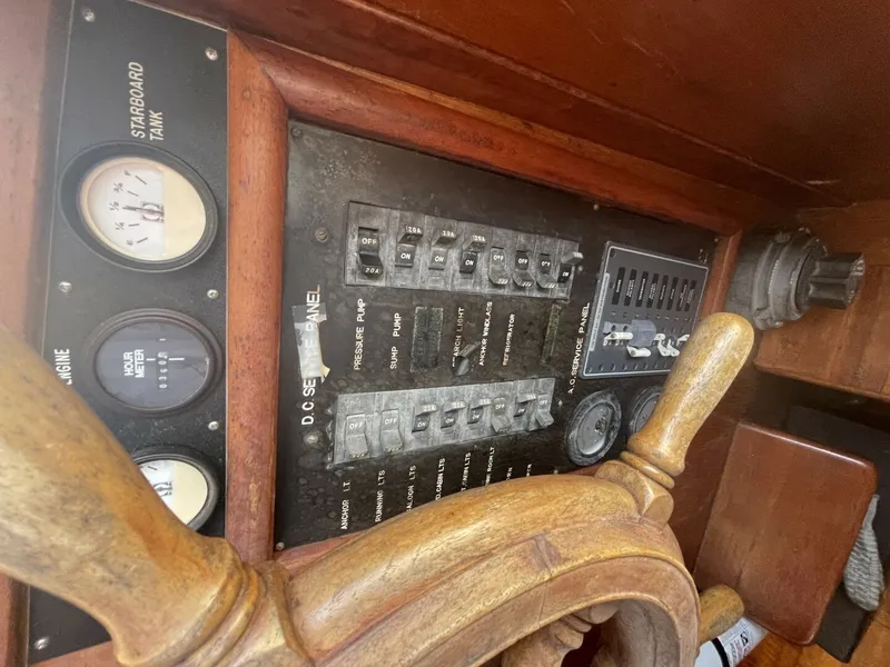 Slide: The Image of Albin 36 Trawler 1979 - 6064404
