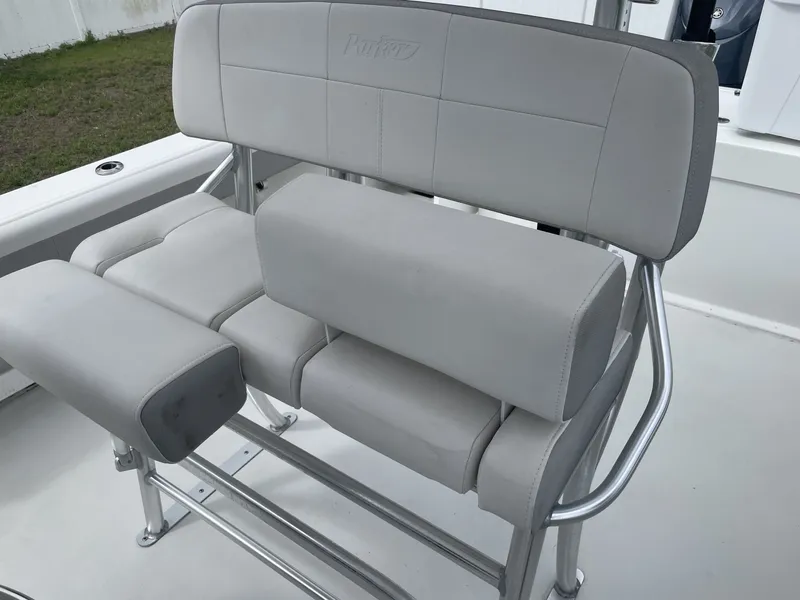 Slide: The Image of Parker Marine 25SE 2022 - 6045141