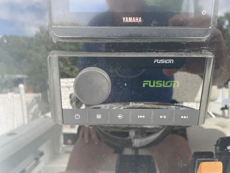 Slide: The Image of Parker Marine 25SE 2022 - 6045144