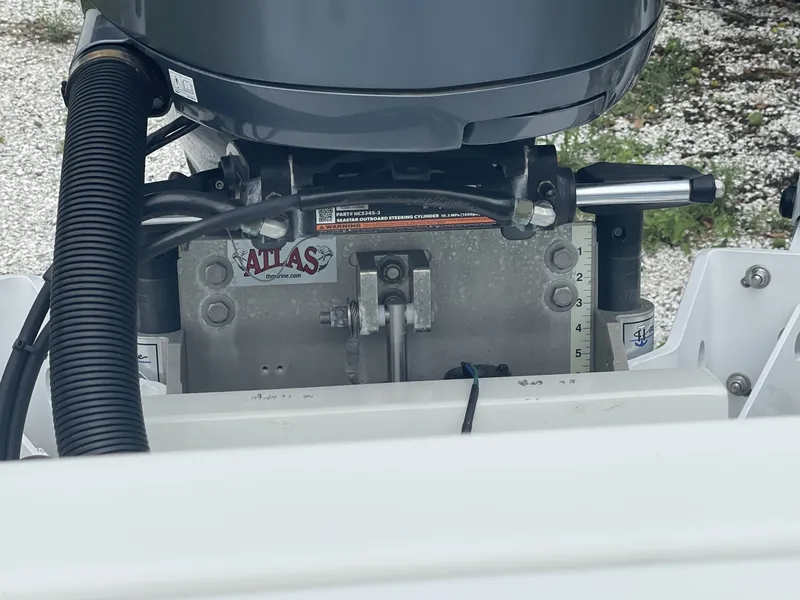 Slide: The Image of Parker Marine 25SE 2022 - 6045170