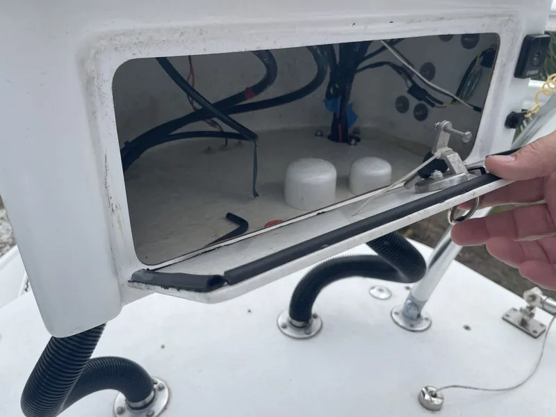 Slide: The Image of Parker Marine 25SE 2022 - 6045179