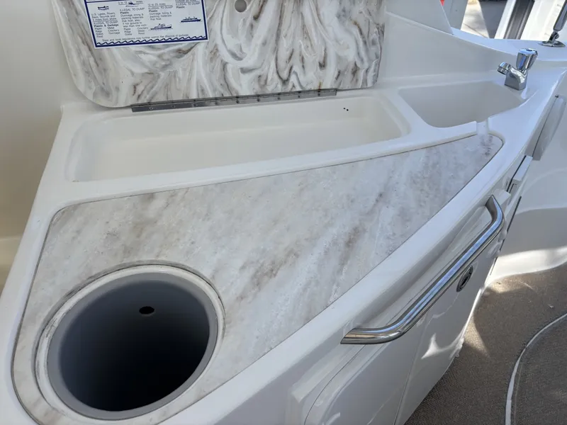 Slide: The Image of Rinker 290 EC 2014 - 6045392