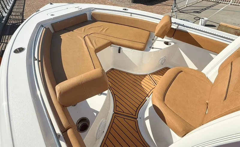 Slide: The Image of Sea Hunt Ultra 229 2021 - 6045694