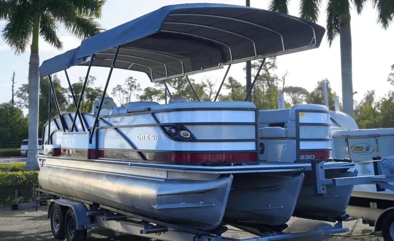 Slide: The Image of Crest 230 Caribbean LX 2023 - 6045764