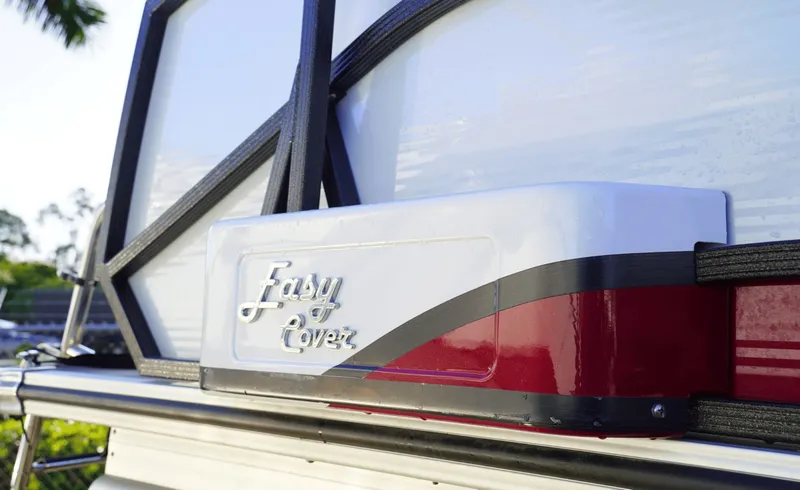 Slide: The Image of Crest 230 Caribbean LX 2023 - 6045769