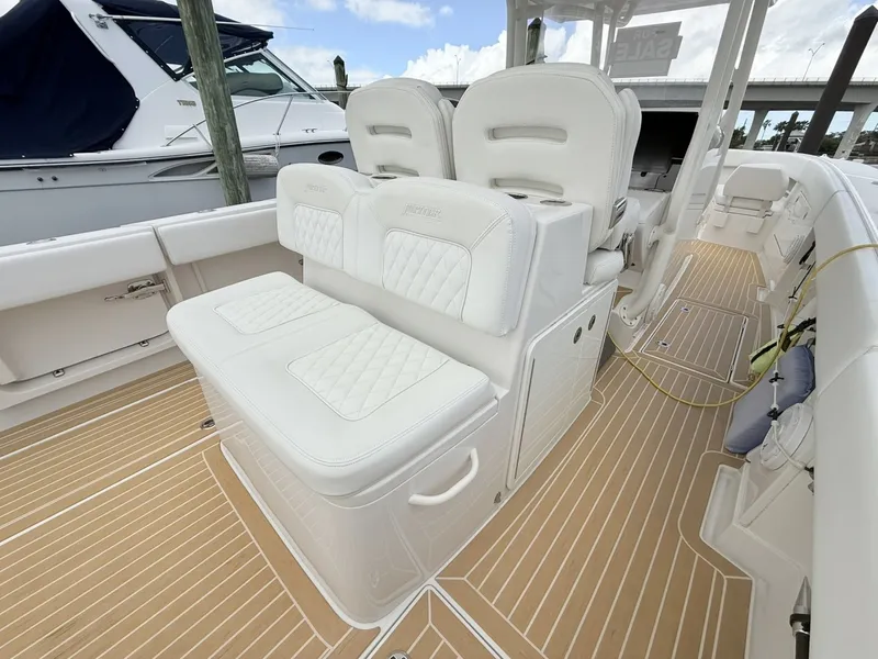 Slide: The Image of Jupiter 38 - PLAYPEN - Aft Seating 2020 Jupiter 38HFS - PLAYPEN - 7866361