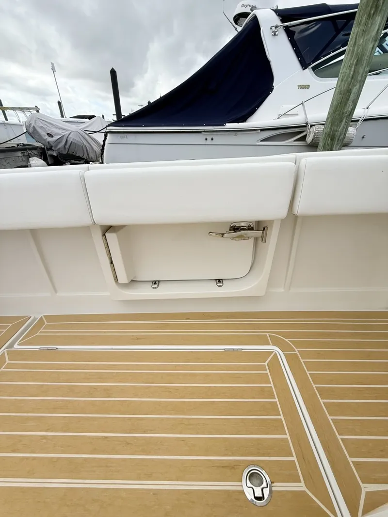 Slide: The Image of Jupiter 38 - PLAYPEN - Dive Door 2020 Jupiter 38HFS - PLAYPEN - 6045814