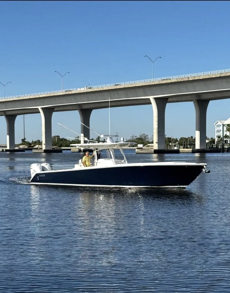 Slide: The Image of Jupiter 38 - PLAYPEN - Exterior Profile 2020 Jupiter 38HFS - PLAYPEN - 7866372