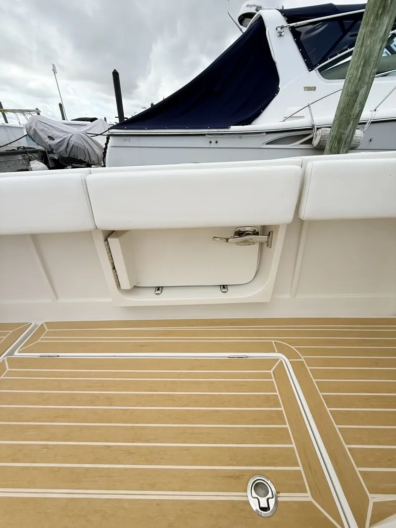 Slide: The Image of Jupiter 38 - PLAYPEN - Dive Door 2020 Jupiter 38HFS - PLAYPEN - 7866364