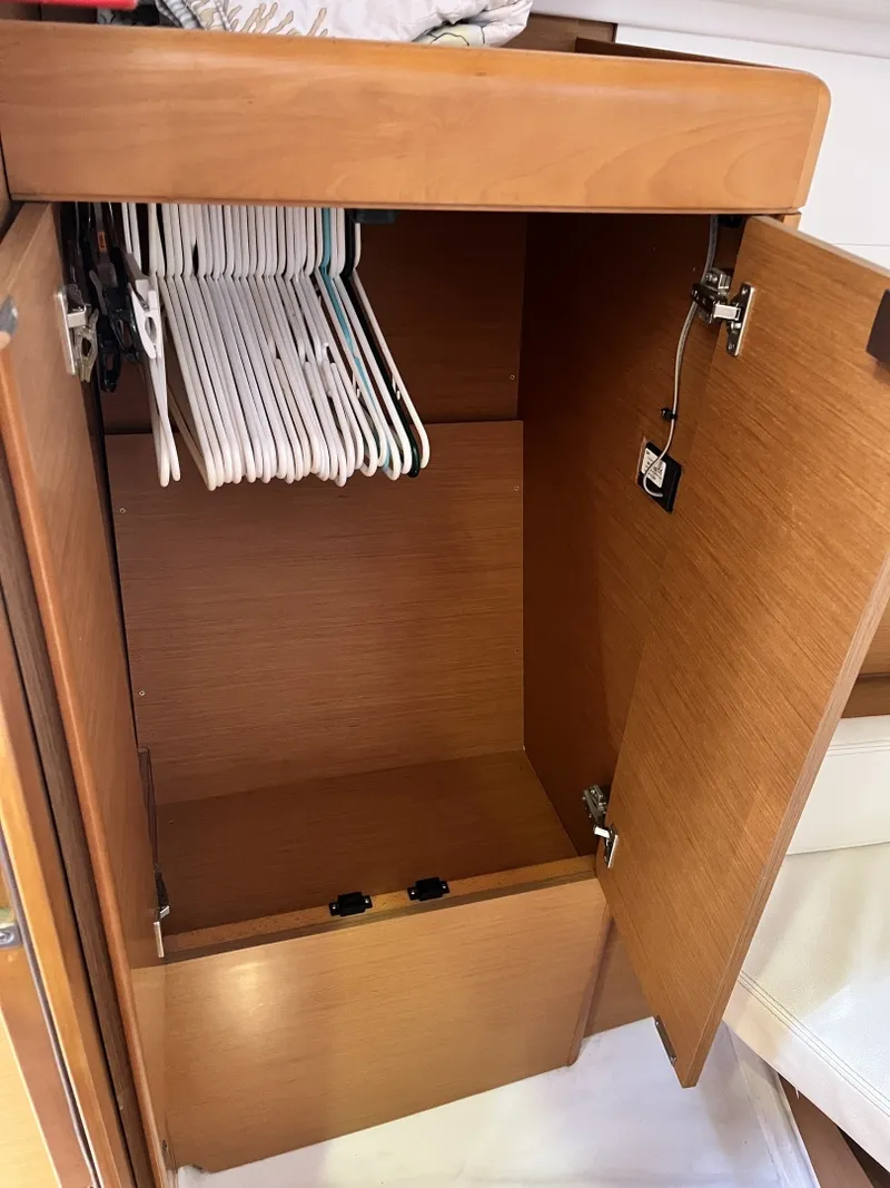 Slide: The Image of Jeanneau 41 DS 2015 - 6046024