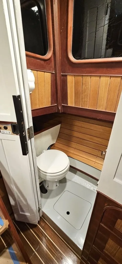 Slide: The Image of Eastsail All Weather 25 2025 - 6046040