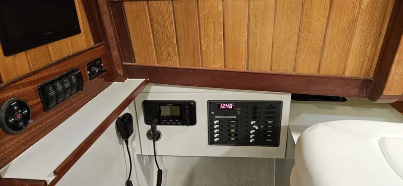 Slide: The Image of Eastsail All Weather 25 2025 - 6046042