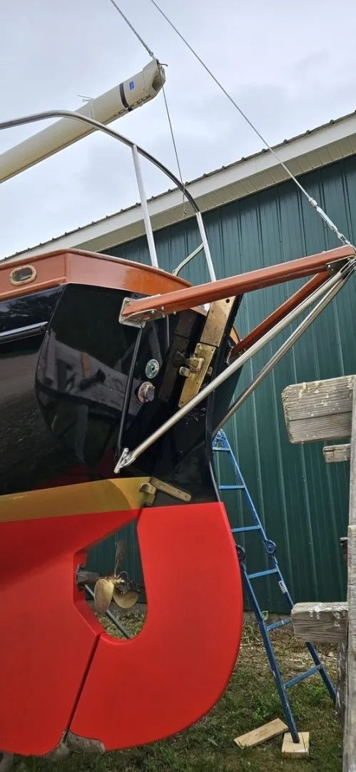 Slide: The Image of Eastsail All Weather 25 2025 - 6046049