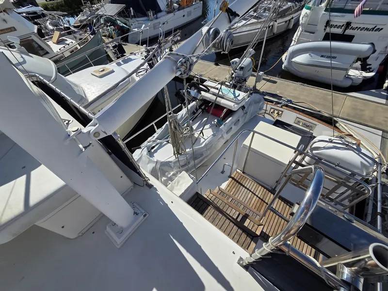 Slide: The Image of Grand Banks Classic 46 1989 - 6046305