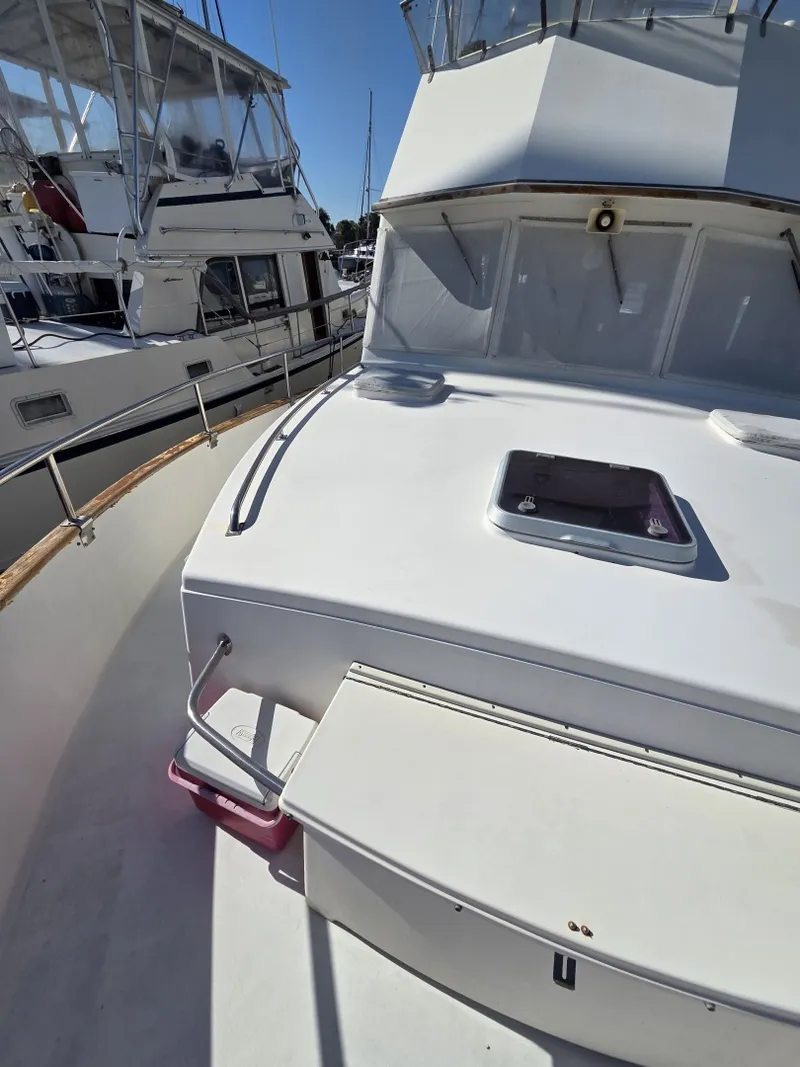 Slide: The Image of Grand Banks Classic 46 1989 - 6046298