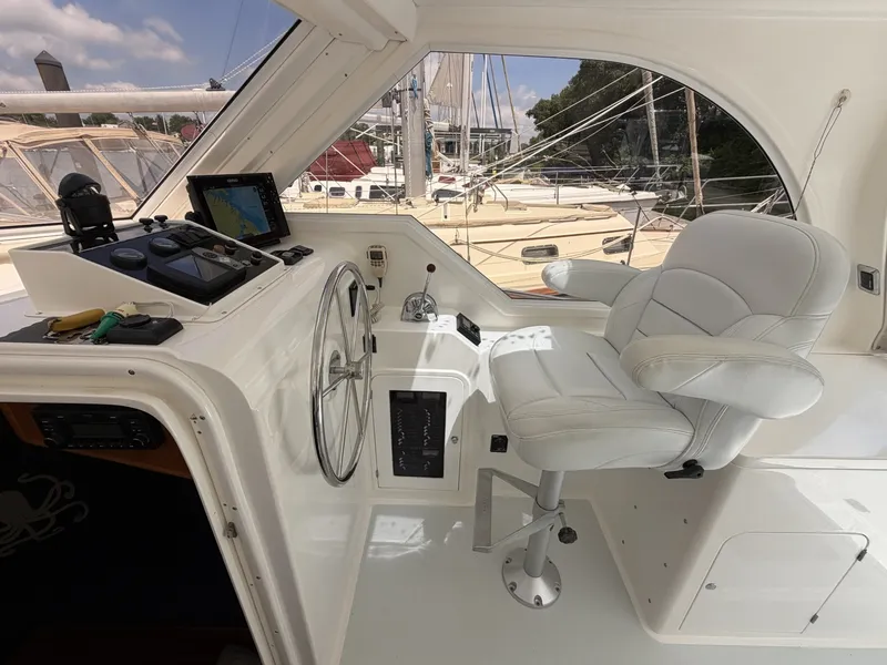 Slide: The Image of Mariner Seville Express Cruiser35 2006 - 6752047