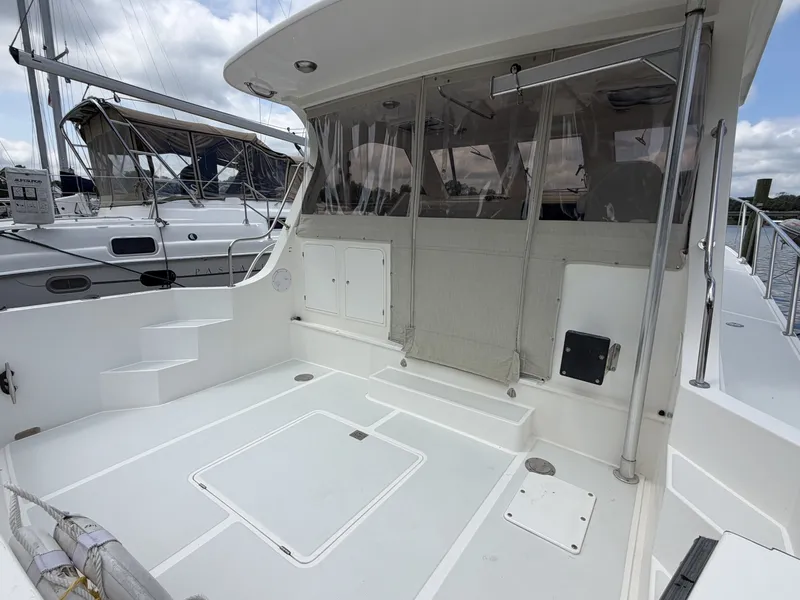 Slide: The Image of Mariner Seville Express Cruiser35 2006 - 6752024