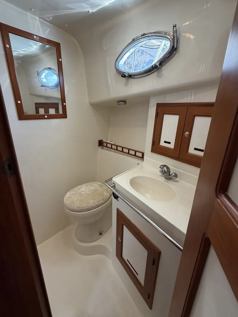 Slide: The Image of Mariner Seville Express Cruiser35 2006 - 6752057