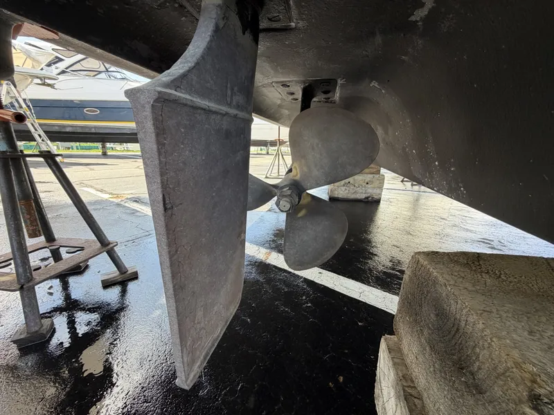 Slide: The Image of Sea Ray 320 Sundancer 2006 - 6046759