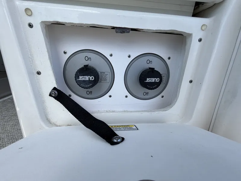 Slide: The Image of Sea Ray 320 Sundancer 2006 - 6046775