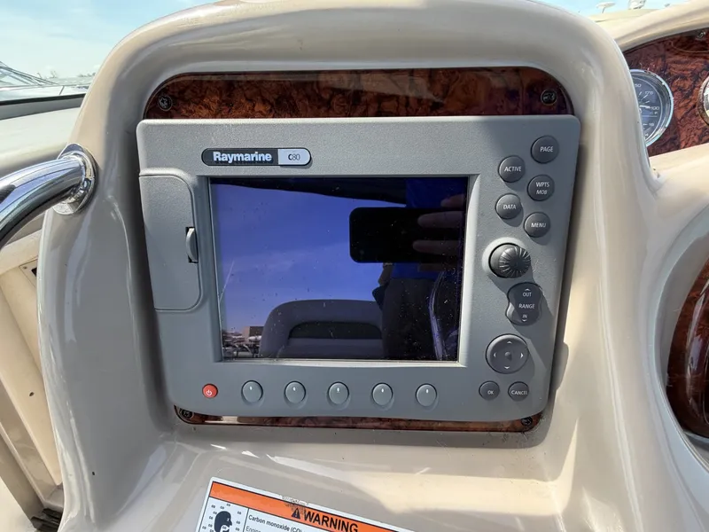 Slide: The Image of Sea Ray 320 Sundancer 2006 - 6046776