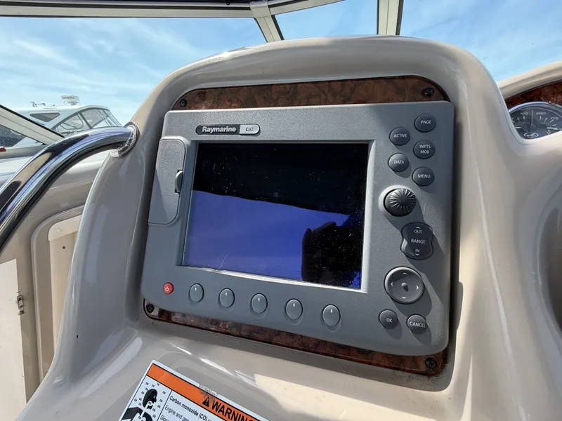 Slide: The Image of Sea Ray 320 Sundancer 2006 - 6046783