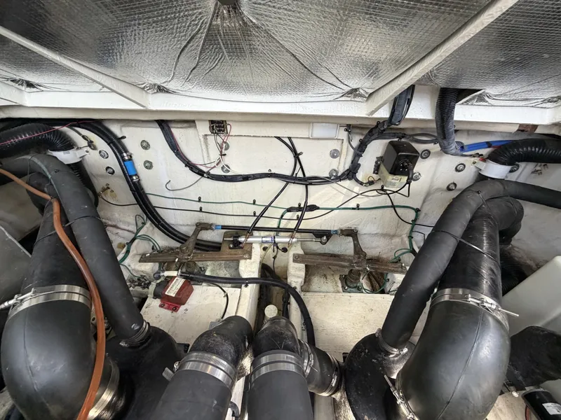 Slide: The Image of Sea Ray 320 Sundancer 2006 - 6046795