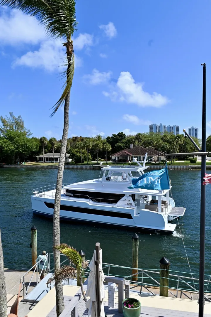 Slide: The Image of Two Oceans 555 - Profile 2024 Two Oceans 555 - 6048784