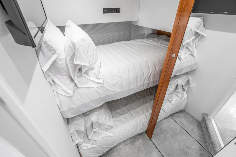 Slide: The Image of Sunseeker 68 Predator 2005 - 6047858