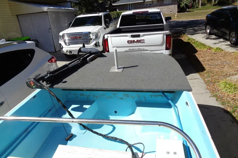 Slide: The Image of Boston Whaler 17 Montauk 1970 - 6047480