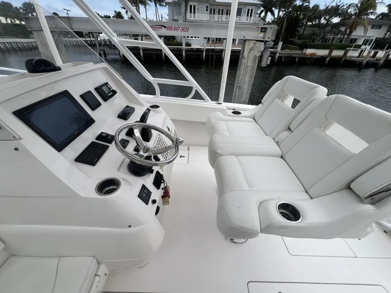 Slide: The Image of Intrepid 32 PATRICIA - Helm 2017 Intrepid 32 PATRICIA - 6047833