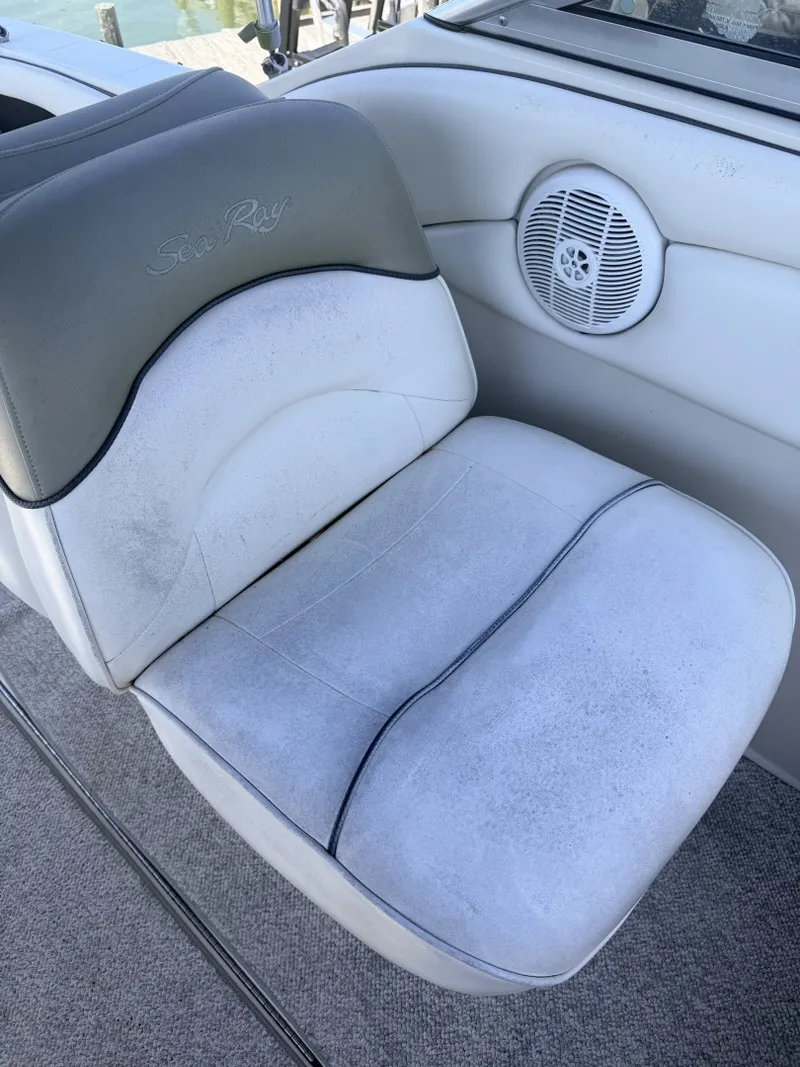 Slide: The Image of Sea Ray 250 Amberjack 2007 - 6047886