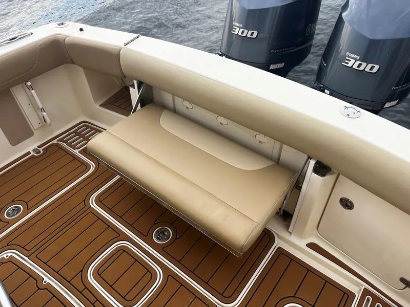 Slide: The Image of Scout 300 LXF 2017 - 6780875