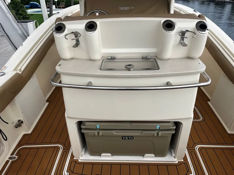 Slide: The Image of Scout 300 LXF 2017 - 6780876