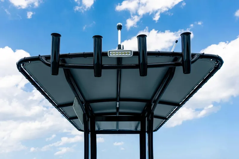 Slide: The Image of Twin Vee 22 BayCat 2026 - 6048170