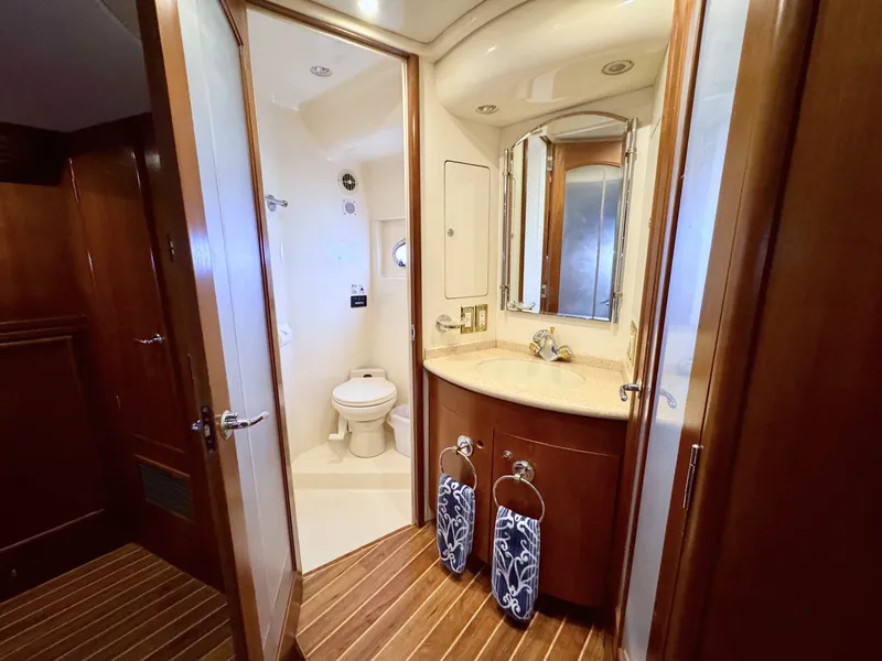 Slide: The Image of Carver Voyager 530  Master Head - 6050027