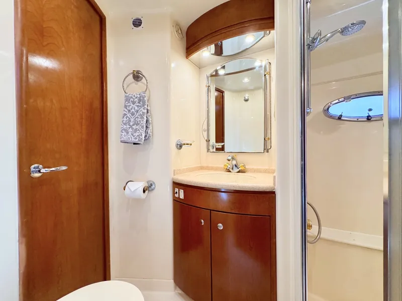 Slide: The Image of Carver Voyager 530  Guest Head - 6050007