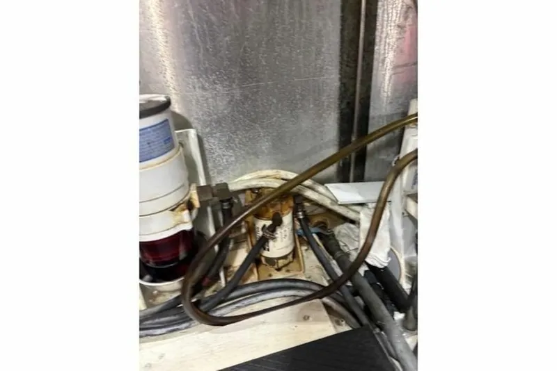 Slide: The Image of Carver Yachts 46 2004 - 6048255