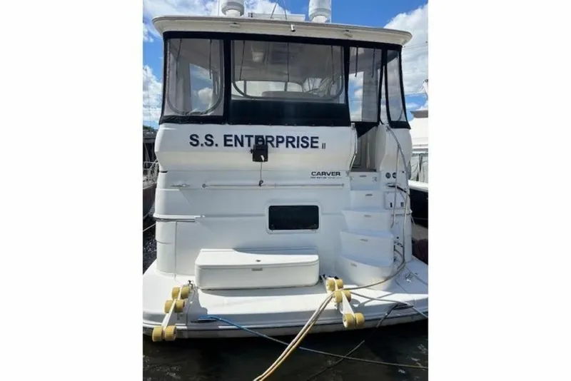 Slide: The Image of Carver Yachts 46 2004 - 6048333