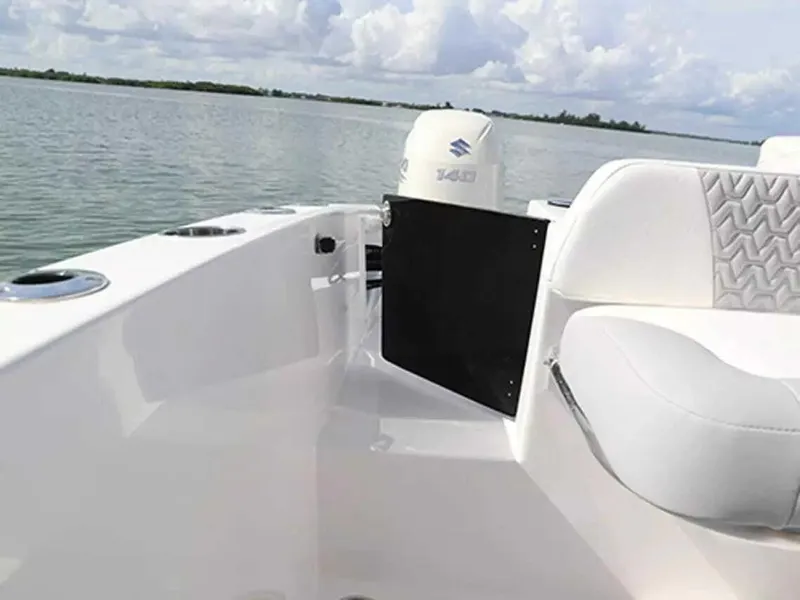 Slide: The Image of Twin Vee 240 GFX DC 2026 - 6048656