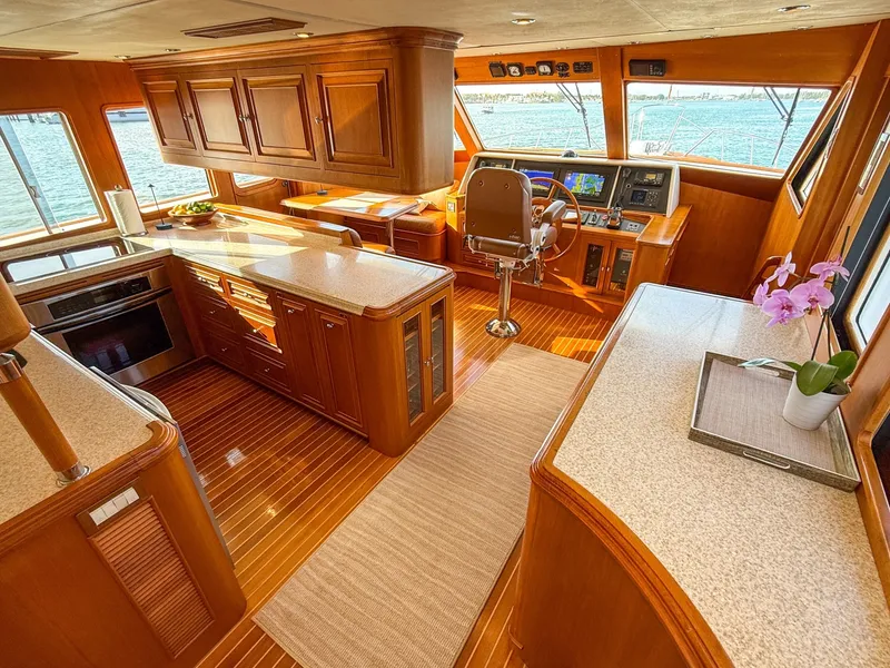 Slide: The Image of Grand Banks 64 Aleutian RP 2003 - 6048849